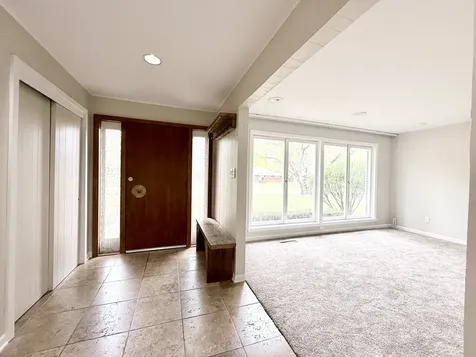 206 Julie Drive Kankakee IL 60901