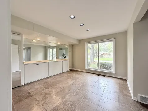 206 Julie Drive Kankakee IL 60901