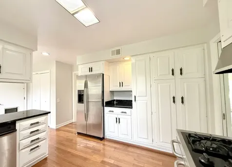 206 Julie Drive Kankakee IL 60901