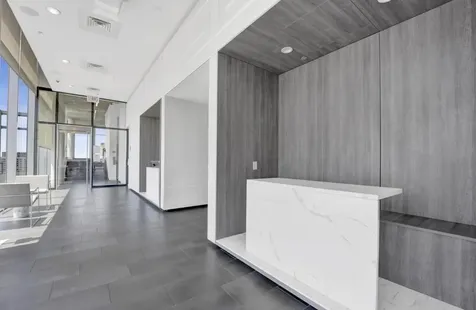 600 North Fairbanks Court Chicago IL 60611