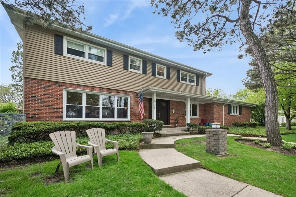 5255 Suffield Terrace Skokie IL 60077