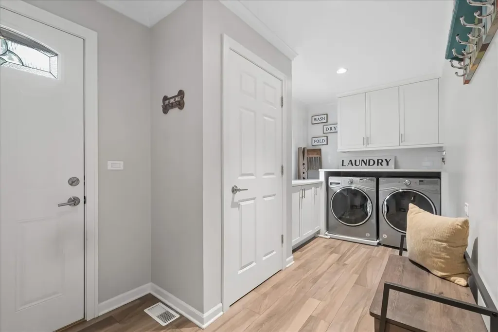 5255 Suffield Terrace Skokie IL 60077