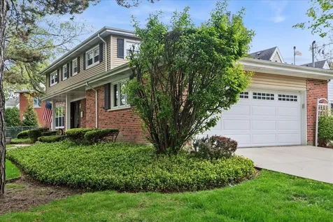 5255 Suffield Terrace Skokie IL 60077