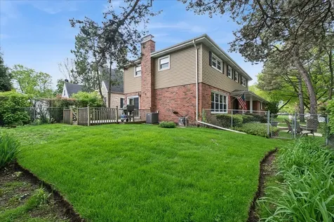 5255 Suffield Terrace Skokie IL 60077