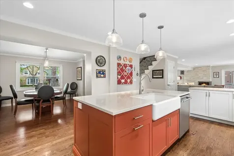 5255 Suffield Terrace Skokie IL 60077