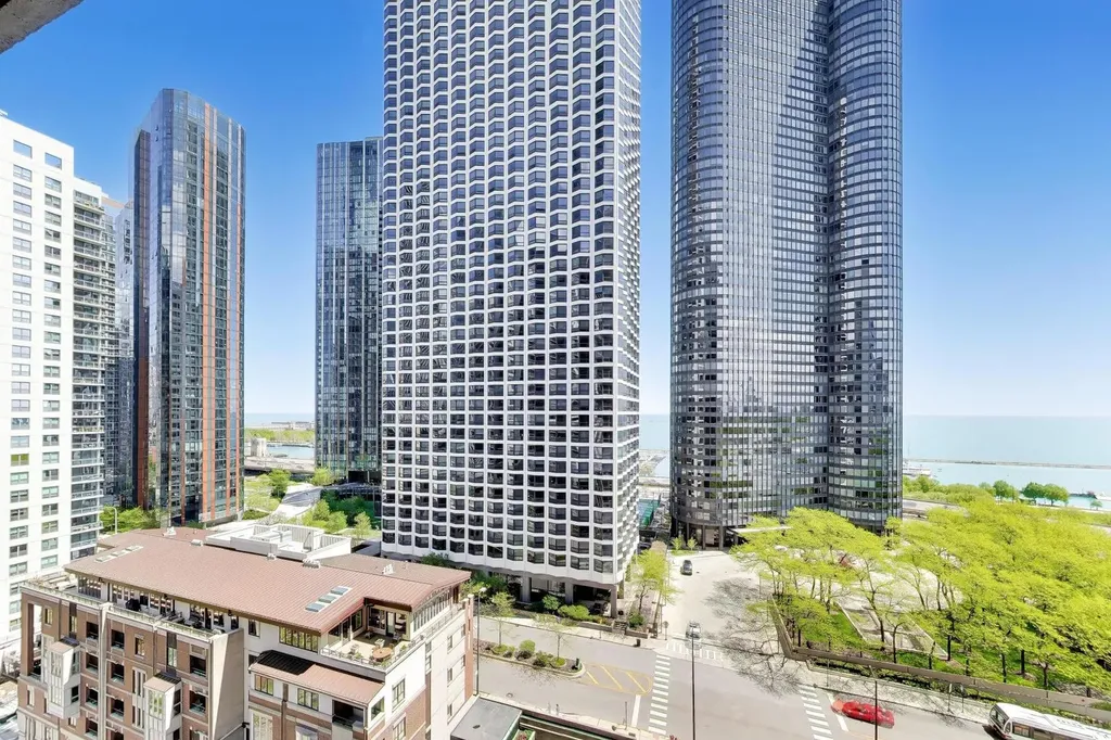 400 East Randolph Street Chicago IL 60601