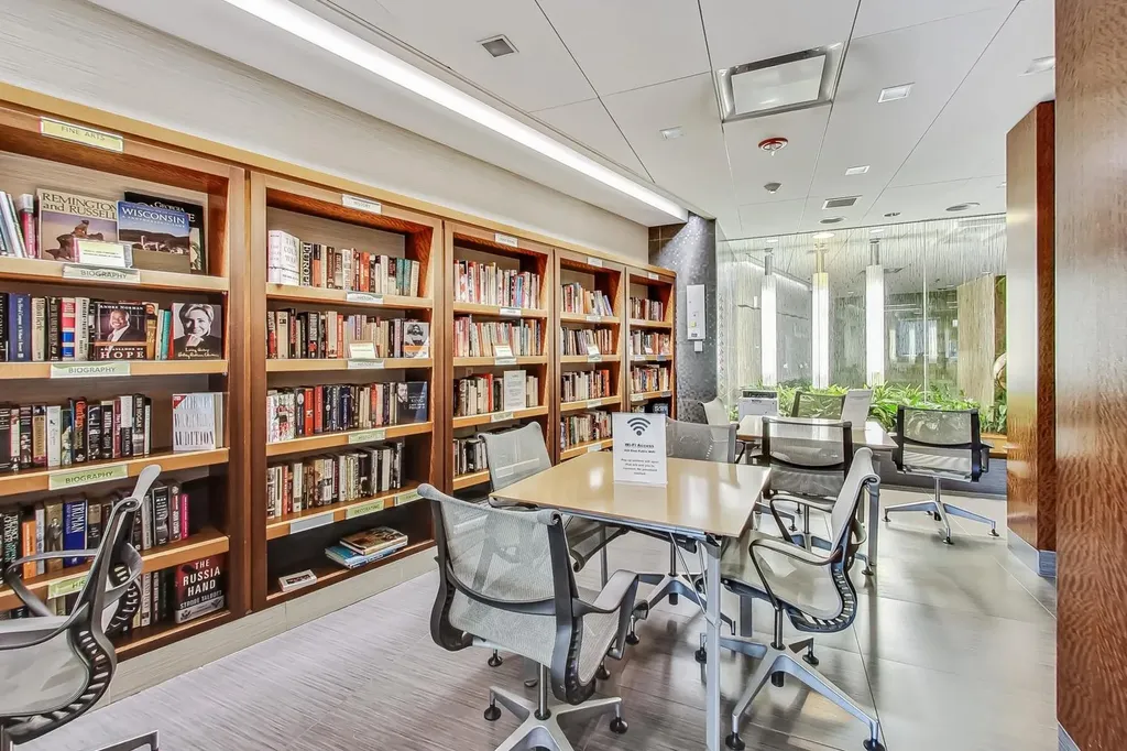 400 East Randolph Street Chicago IL 60601
