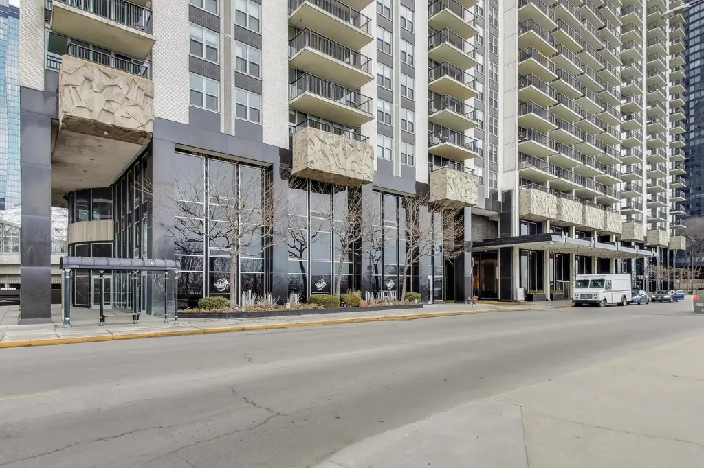 400 East Randolph Street Chicago IL 60601