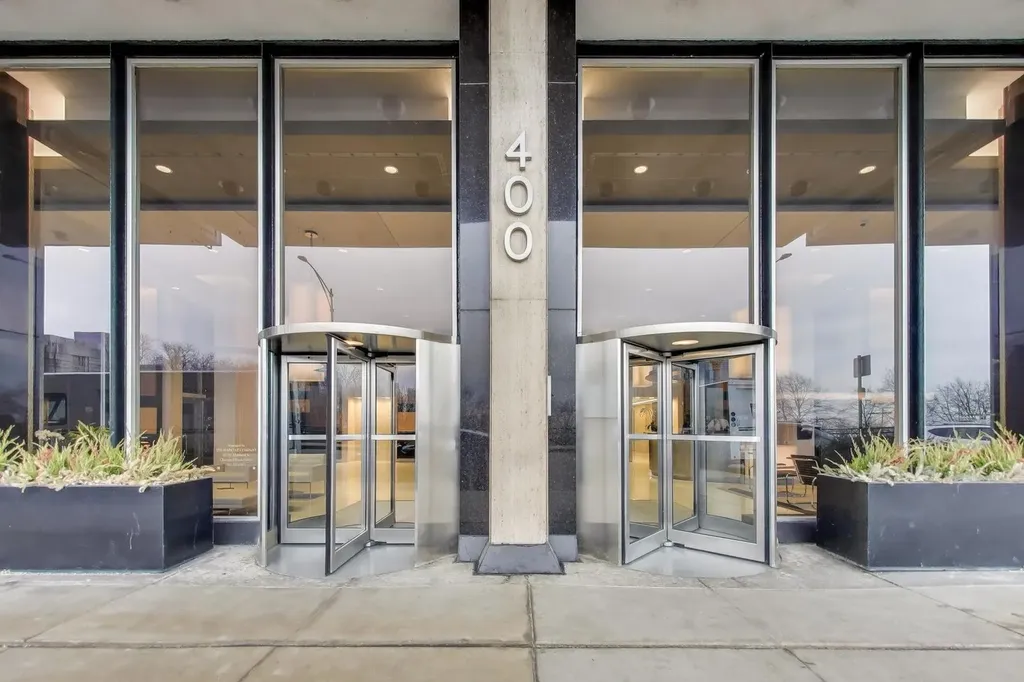 400 East Randolph Street Chicago IL 60601
