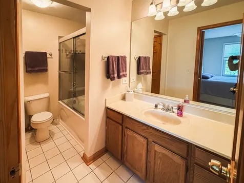 4483 Brighton Court Gurnee IL 60031
