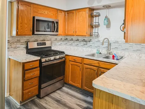 4483 Brighton Court Gurnee IL 60031