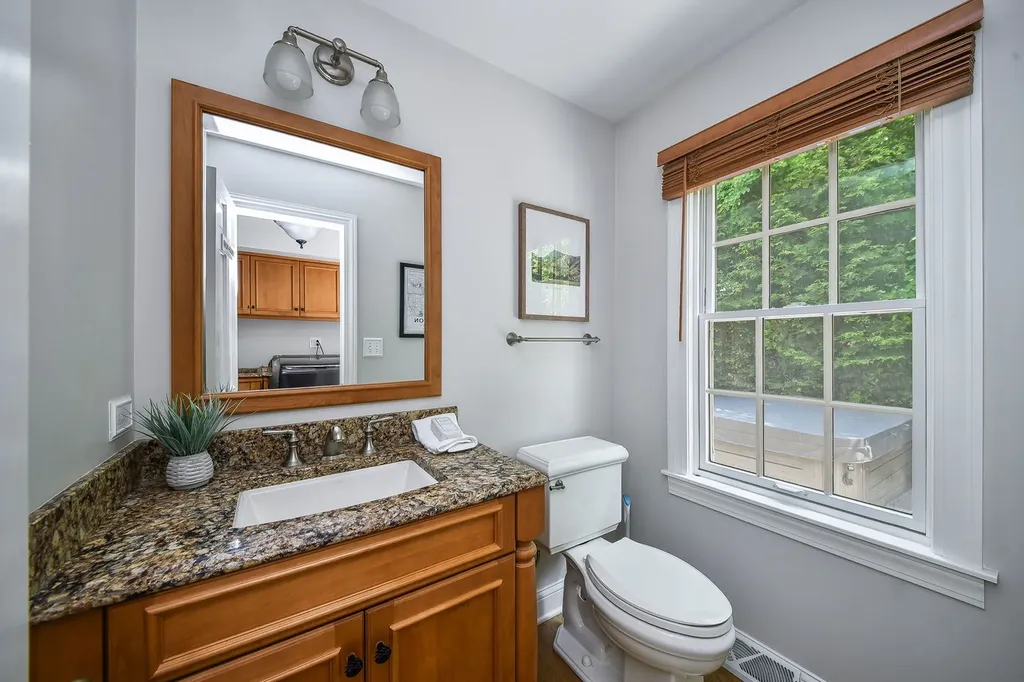 707 Gary Court Wheaton IL 60187