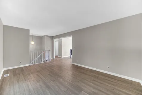 7192 East 2nd Street Sun River Terrace IL 60964