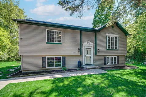 7192 East 2nd Street Sun River Terrace IL 60964