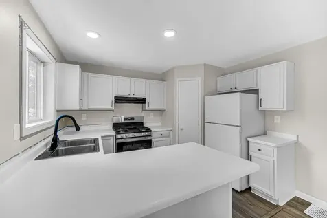 7192 East 2nd Street Sun River Terrace IL 60964