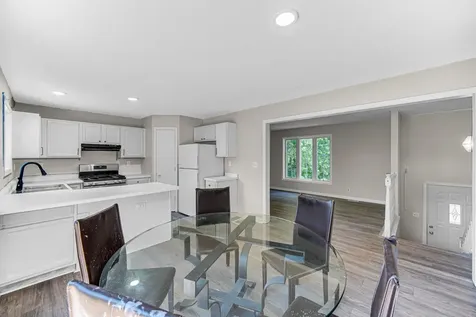 7192 East 2nd Street Sun River Terrace IL 60964