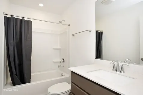 1163 White Oak Circle Crystal Lake IL 60012