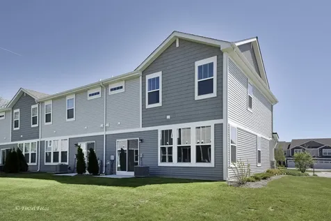 1163 White Oak Circle Crystal Lake IL 60012