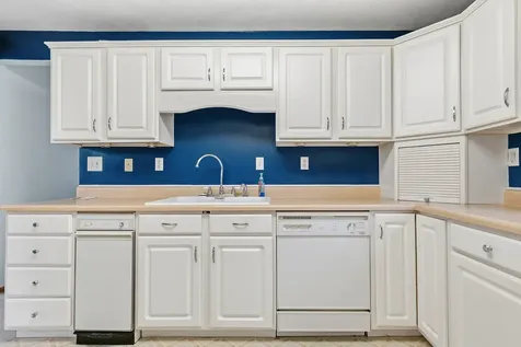 2112 32ND Street Rock Island IL 61201