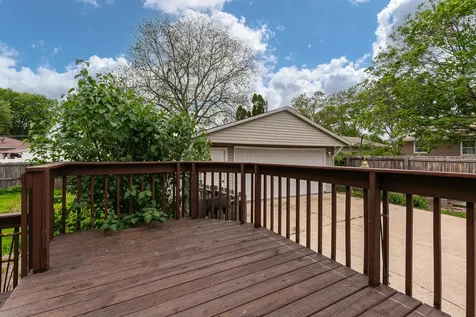 2112 32ND Street Rock Island IL 61201