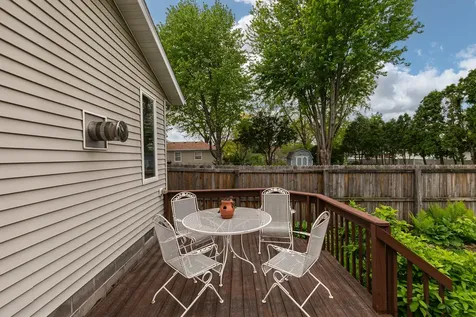 2112 32ND Street Rock Island IL 61201