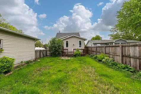 2112 32ND Street Rock Island IL 61201