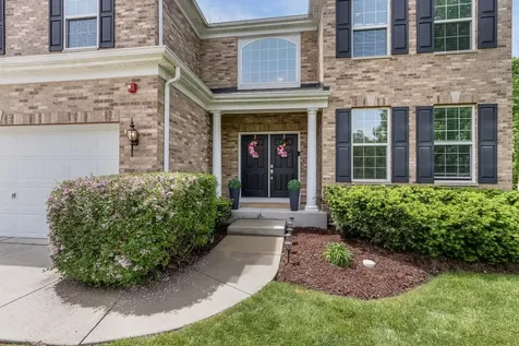 1612 Bur Oak Drive Hoffman Estates IL 60192
