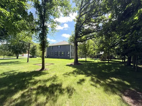 1612 Bur Oak Drive Hoffman Estates IL 60192