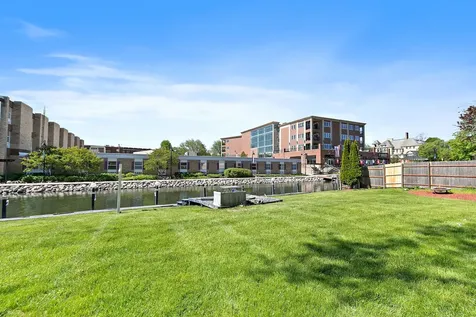 3415 Venice Avenue Mchenry IL 60050