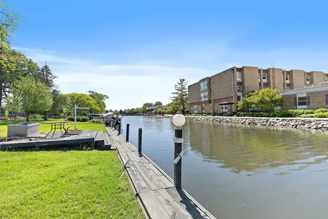3415 Venice Avenue Mchenry IL 60050