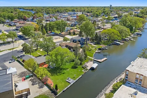 3415 Venice Avenue Mchenry IL 60050