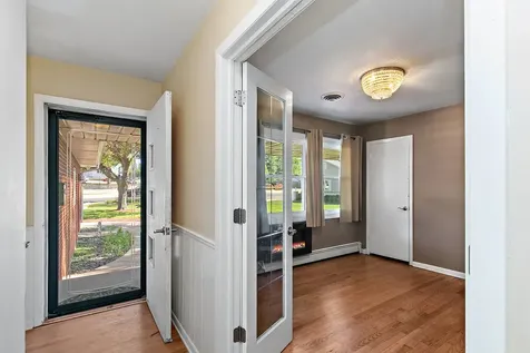3415 Venice Avenue Mchenry IL 60050