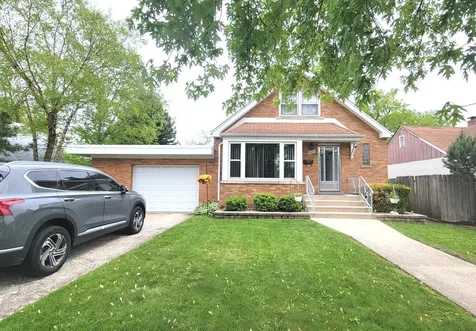 9301 South Spaulding Avenue Evergreen Park IL 60805
