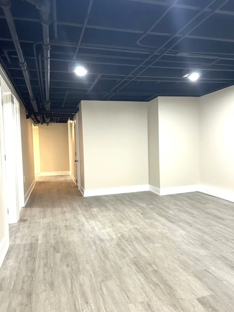 2426 North Neva Avenue Chicago IL 60707