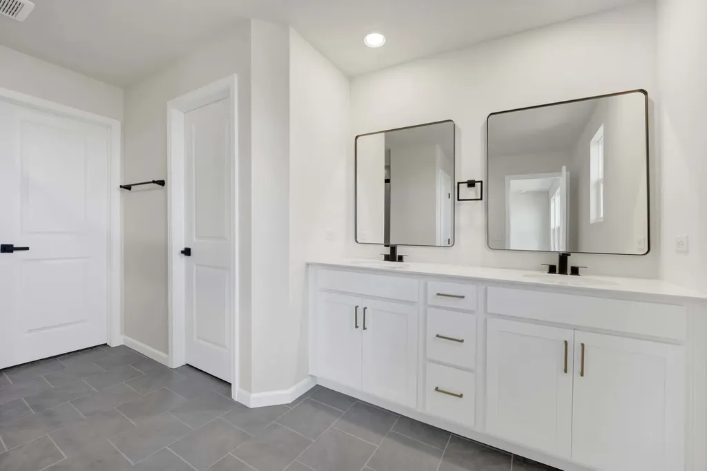2892 Preserve Circle Aurora IL 60502