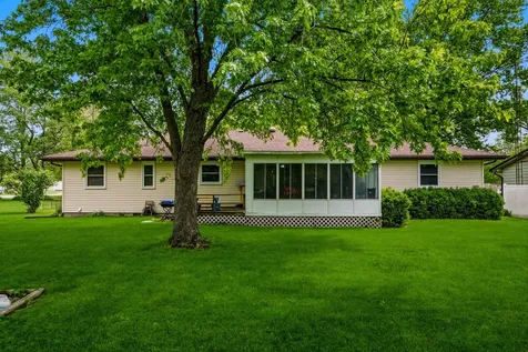 315 Peach Street Chebanse IL 60922