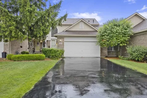 7827 Belle Rive Court Tinley Park IL 60477