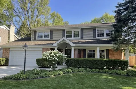 909 East Rockwell Street Arlington Heights IL 60005