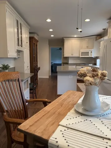 909 East Rockwell Street Arlington Heights IL 60005