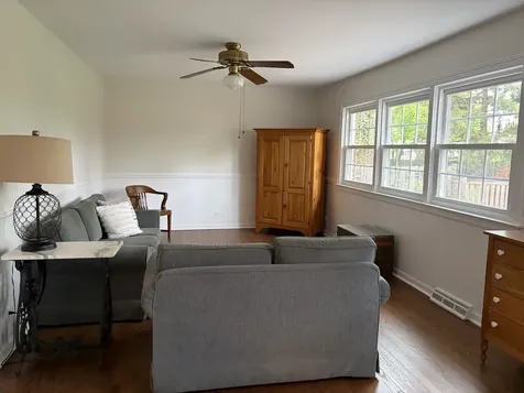909 East Rockwell Street Arlington Heights IL 60005