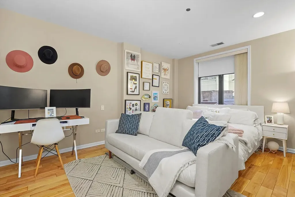 33 West Huron Street Chicago IL 60654
