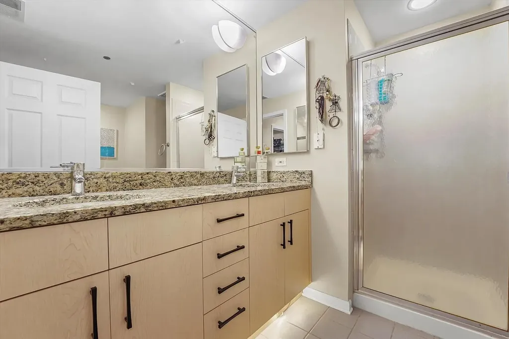 33 West Huron Street Chicago IL 60654