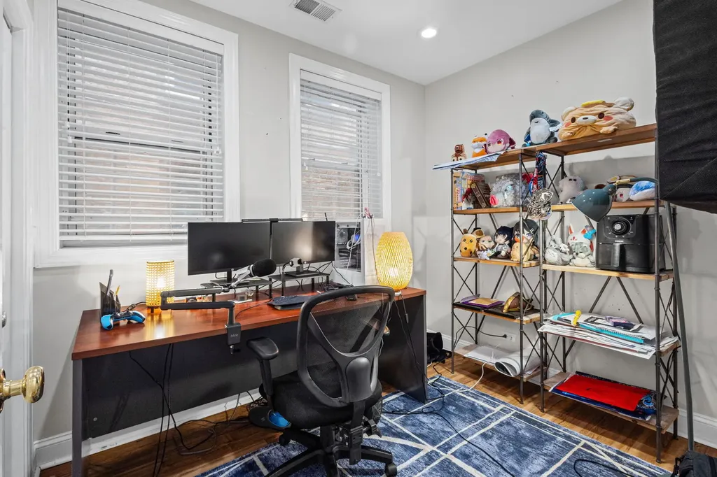 2642 North Talman Avenue Chicago IL 60647
