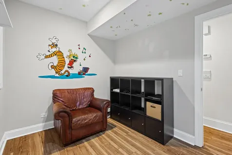2642 North Talman Avenue Chicago IL 60647