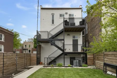 2825 West Walnut Street Chicago IL 60612