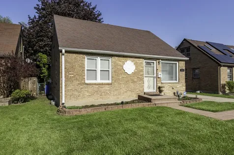 1111 North Berwick Boulevard Waukegan IL 60085