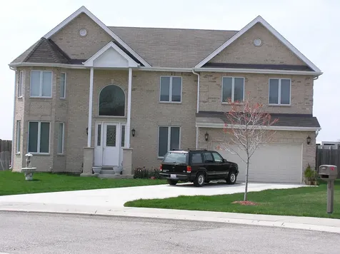 4402 Pynsky Road Glenview IL 60026