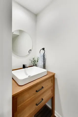 2652 North Southport Avenue Chicago IL 60614