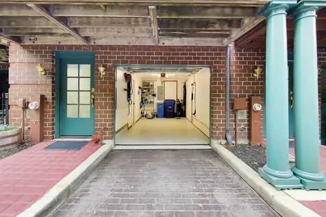 2652 North Southport Avenue Chicago IL 60614