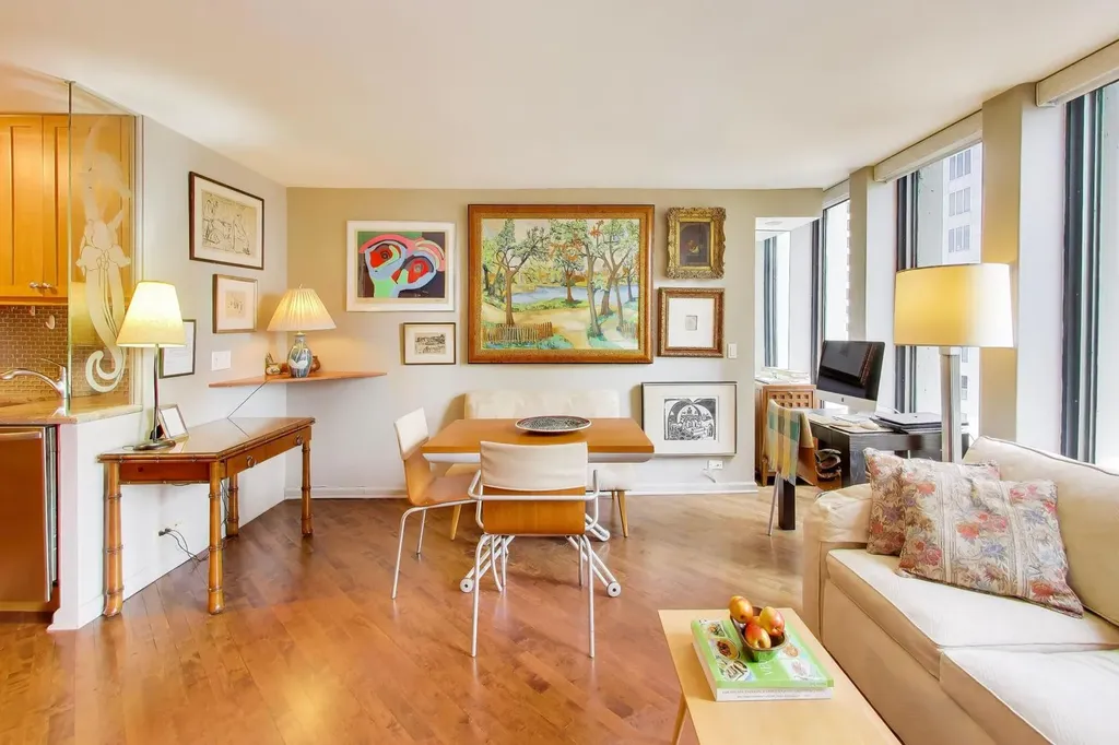 100 East Walton Street Chicago IL 60611